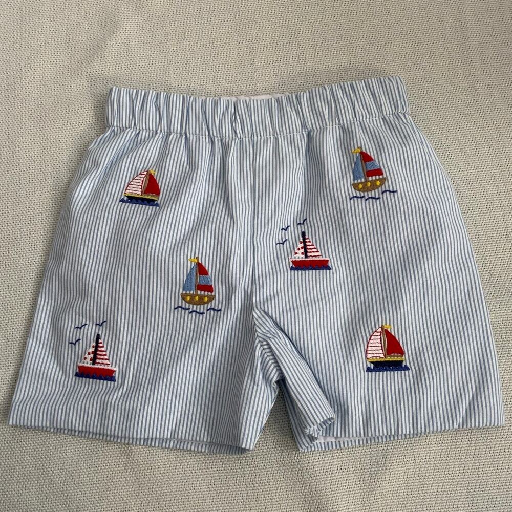 Zuccini Kids‎ Embroidered Sailboat shorts size 18 mo